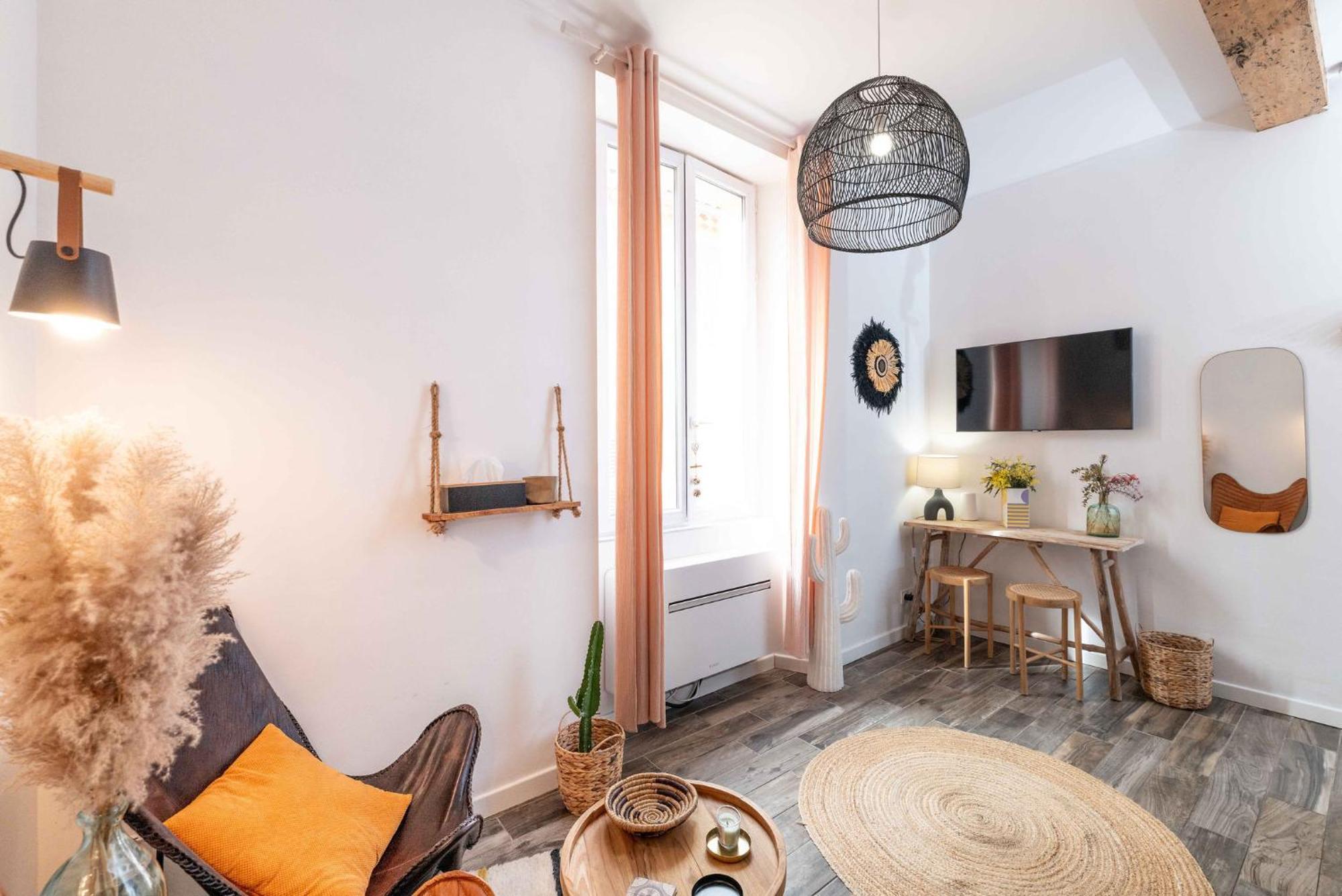 Appartamento Tropez - Old Village - Modern & Cosy *